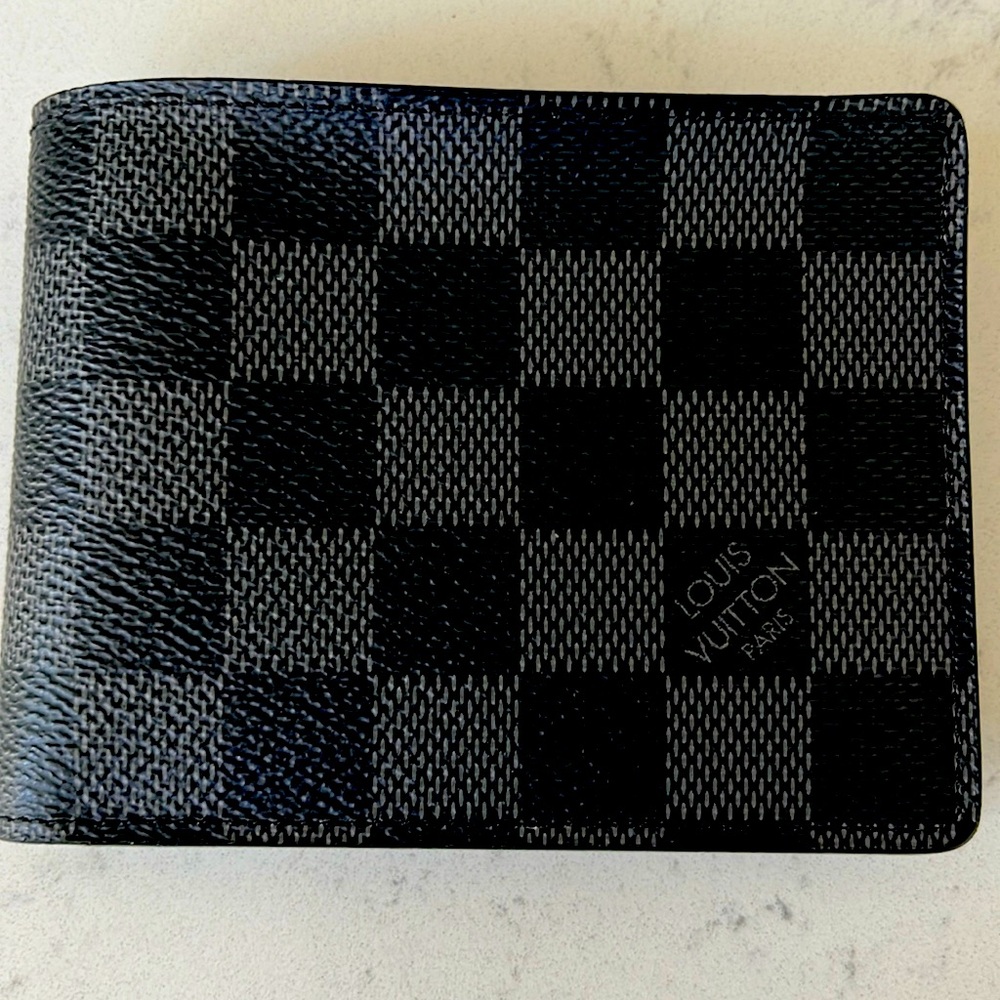 Louis Vuitton men’s wallet